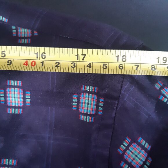 Lipson SZ LG Button Down Men's Shirt 100% Cotton Navy with Red & Green Accents - Picture 11 of 15